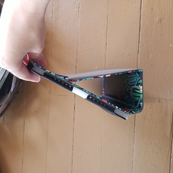 Fintie iPad 5/6/7 Case Cover - Picture 11 of 11